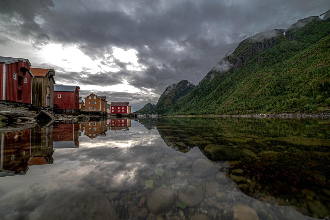 Hotellmilano As Mosjøen Exteriör bild