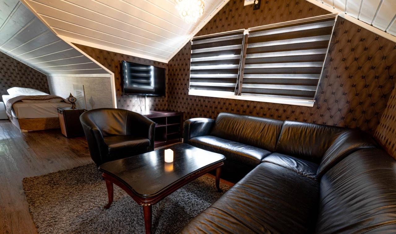Hotellmilano As Mosjøen Exteriör bild